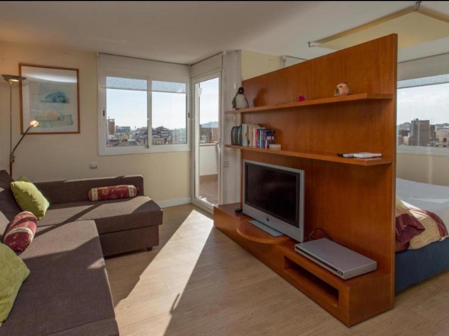 Gaudi Views Apartment Барселона Екстер'єр фото